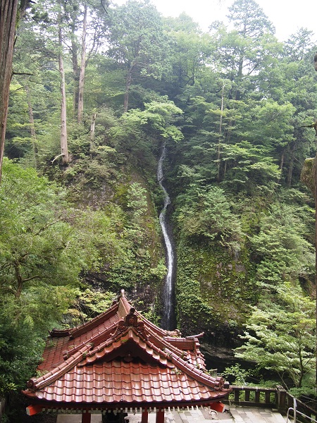 榛名神社　瓶子の滝